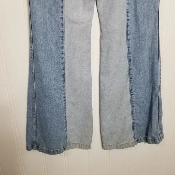 Wrangler Two-Tone Flare Jeans - Light Blue and Blue ' - Picture 10 of 15